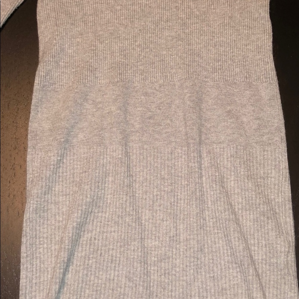 Sweater - Picture 4 of 4